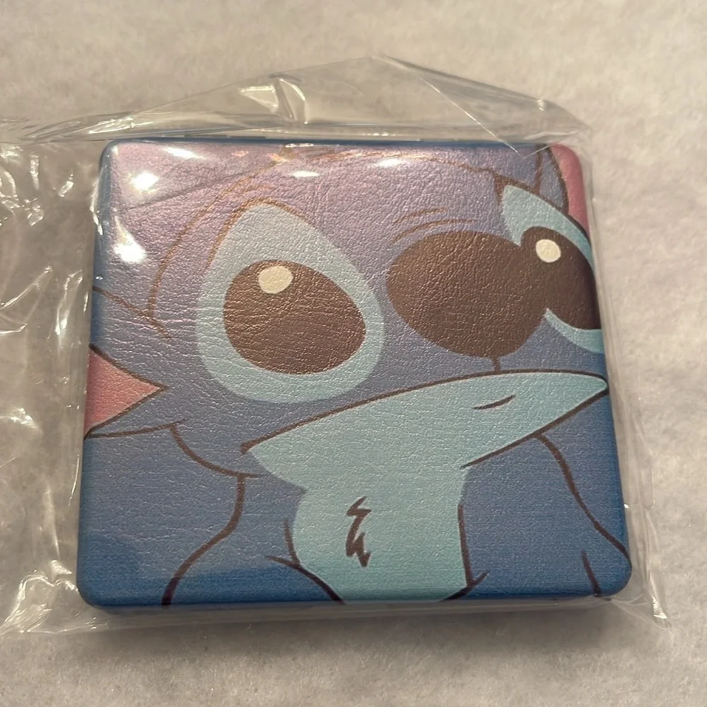 Stitch Blue Kids Accessory Set nwt travel cosmetic bag, mirror, bracelet